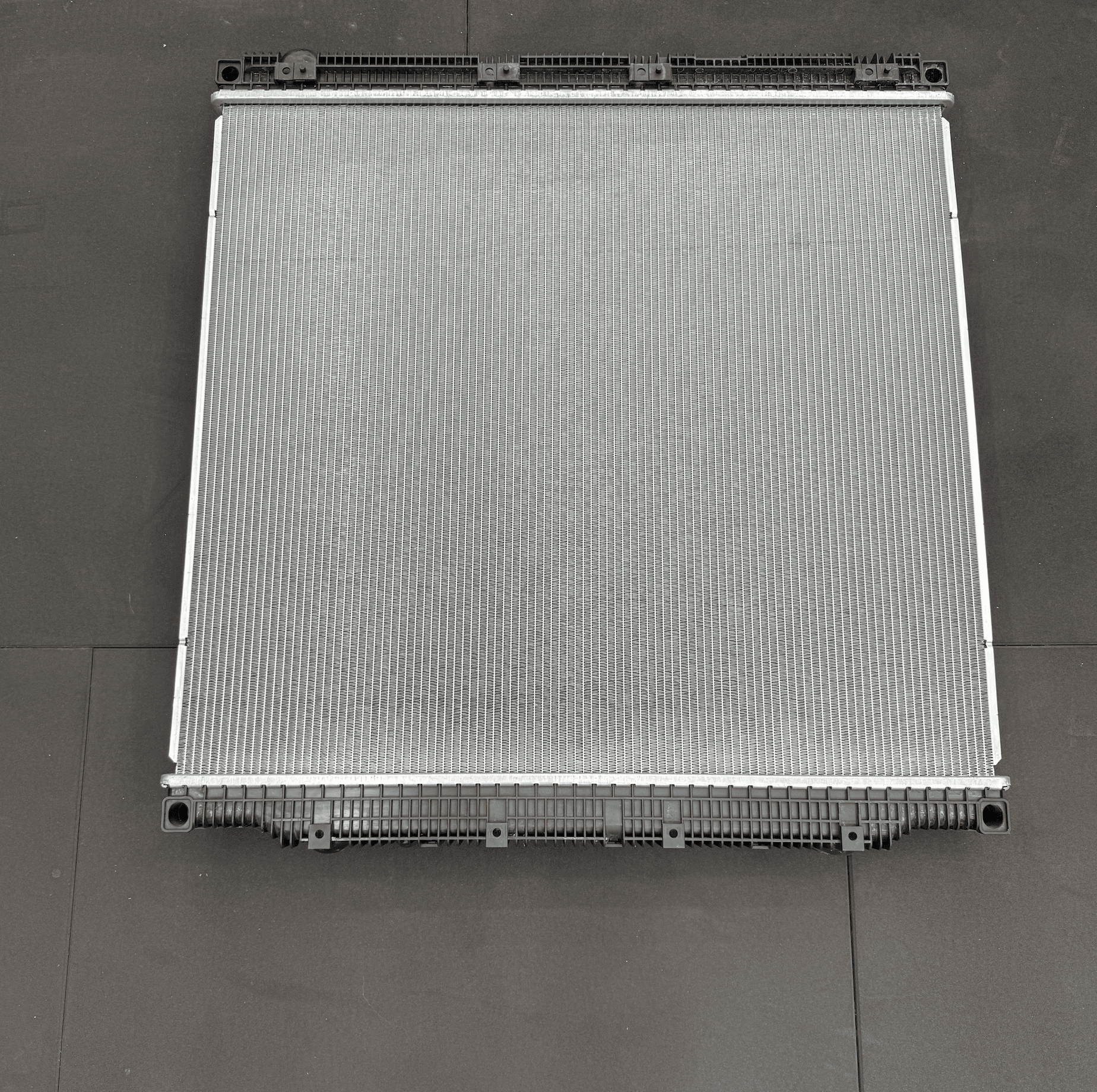 Radiator Compatible with Freightliner Cascadia (2018 and Newer Trucks) image